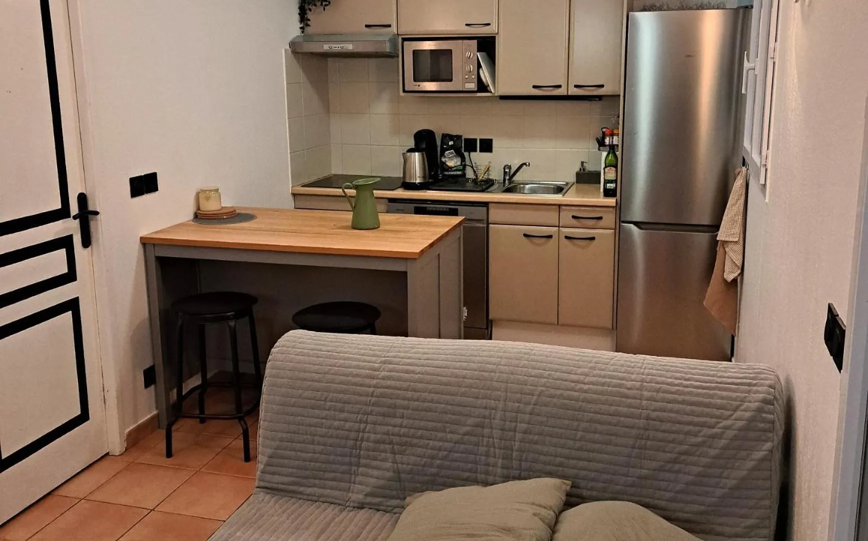 Petite Maison 2 Pcs Mezzanine Avec Jardin Dans Residence Avec Piscine Tourrettes